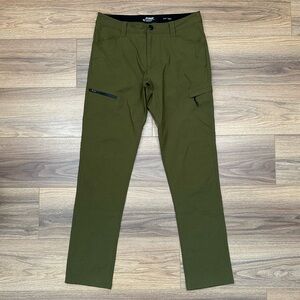 Off The Grid Trailblazer Pro Pant Taper Fit in Green Size 34 X 34